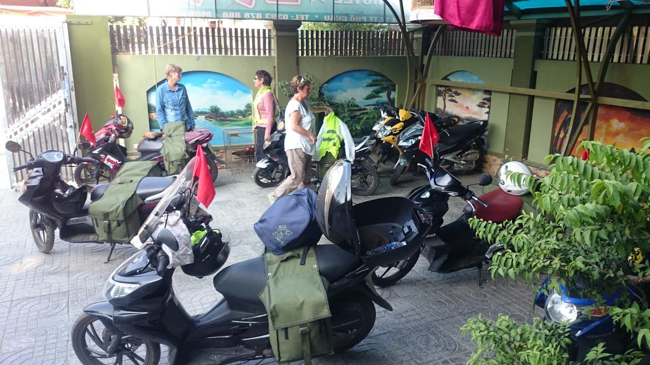 Backpackers Hotel Hà Tĩnh Exterior foto